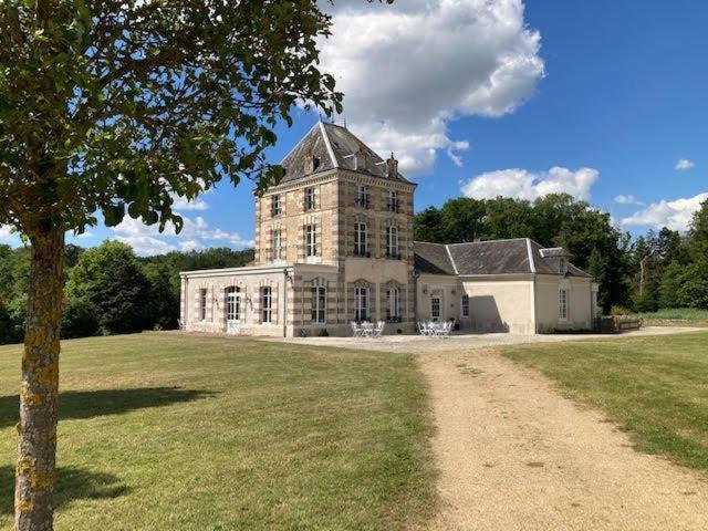 Domaine De La Vaudouriere Villa Lunay Exterior photo